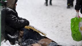 La forte baisse des températures depuis ce week-end a déjà fait six victimes, six SDF.  