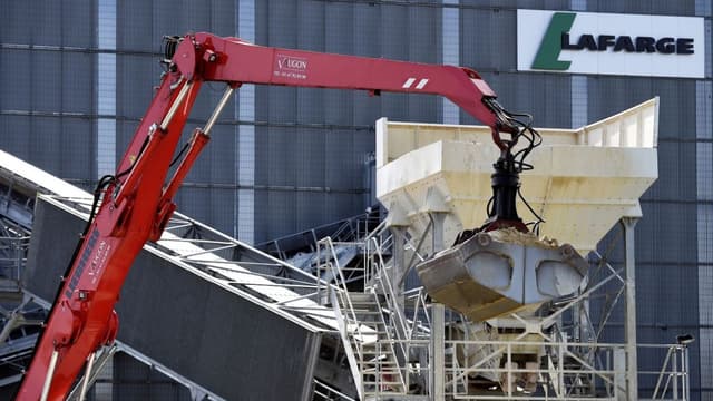 Lafarge est accusé d'avoir indirectement financé Daesh