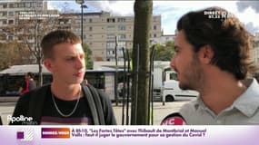 Devant les lycées, les militants EELV tentent de convaincre les jeunes de participer à la primaire