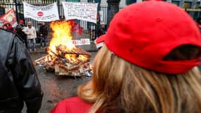 Un mouvement social historique contre l'austérité en Belgique paralyse le pays ce 15 décembre. 