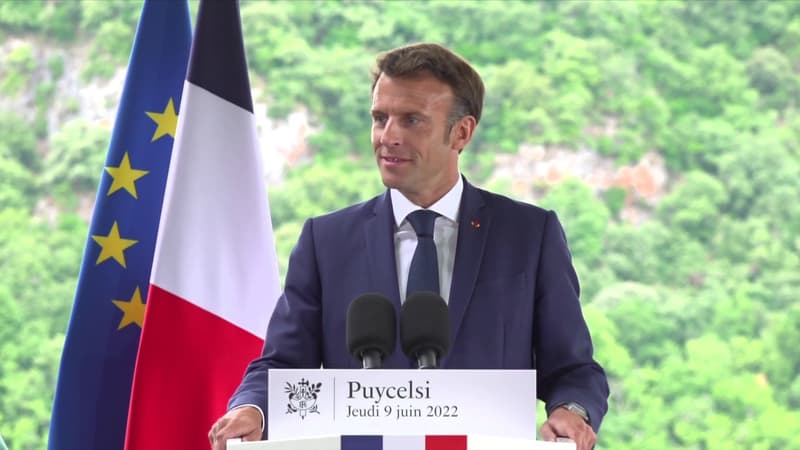 Législatives: Macron appelle à lui donner une majorité 