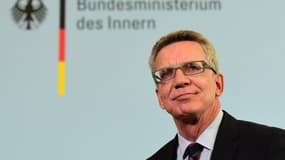 Le ministre de l'Intérieur allemand Thomas de Maizière a annoncé que son pays attendait jusqu'à 800.000 demandes d'asile en 2015