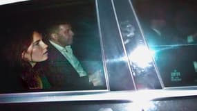 Amanda Knox quittant la prison de Pérouse le 3 octobre 2011