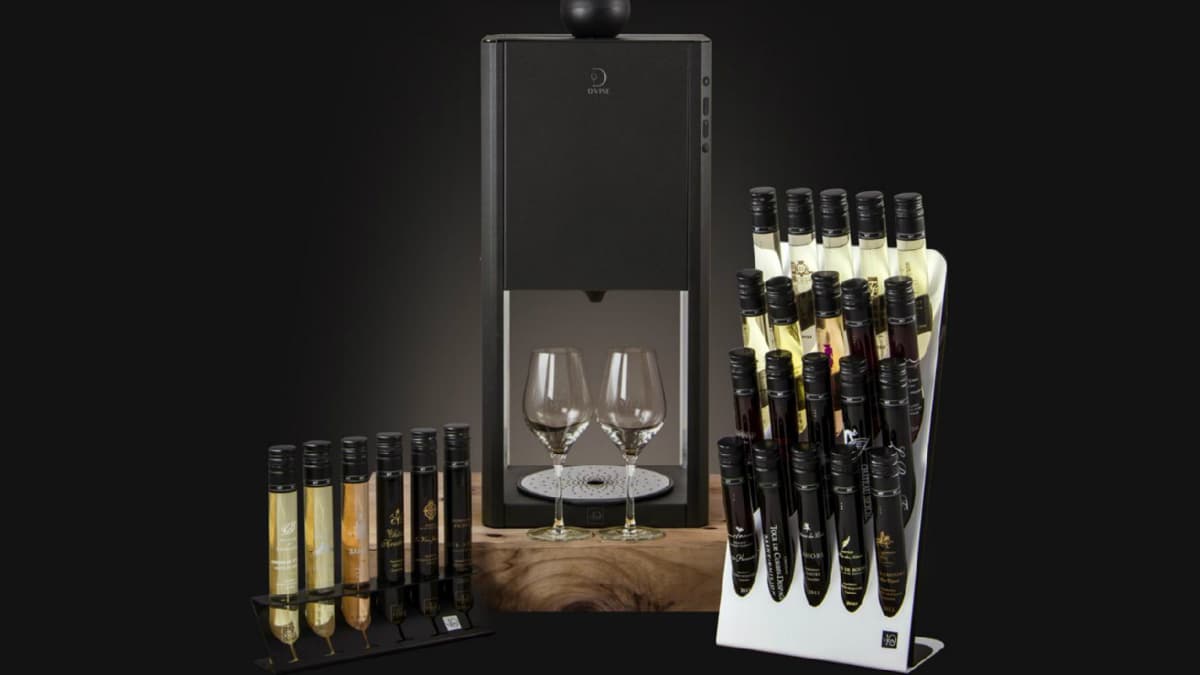 La machine à vin D-Vine permet de servir des vins au verre et à la température adéquate.