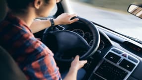 Découvrez les meilleurs aspirateurs voiture sur notre comparateur