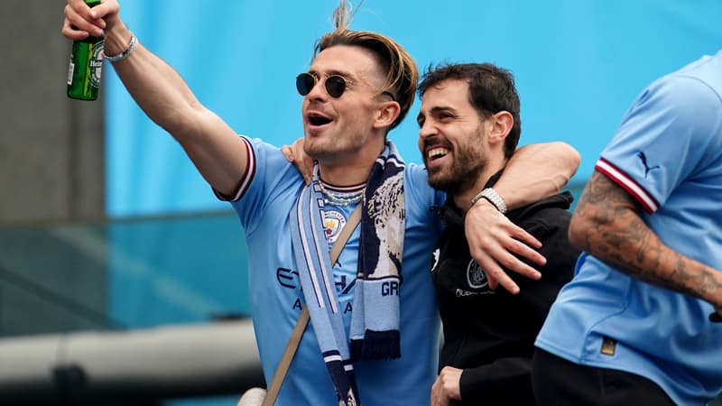 Manchester City: les folles célébrations de titre de Grealish, qui chambre Silva sur son match face à Villa