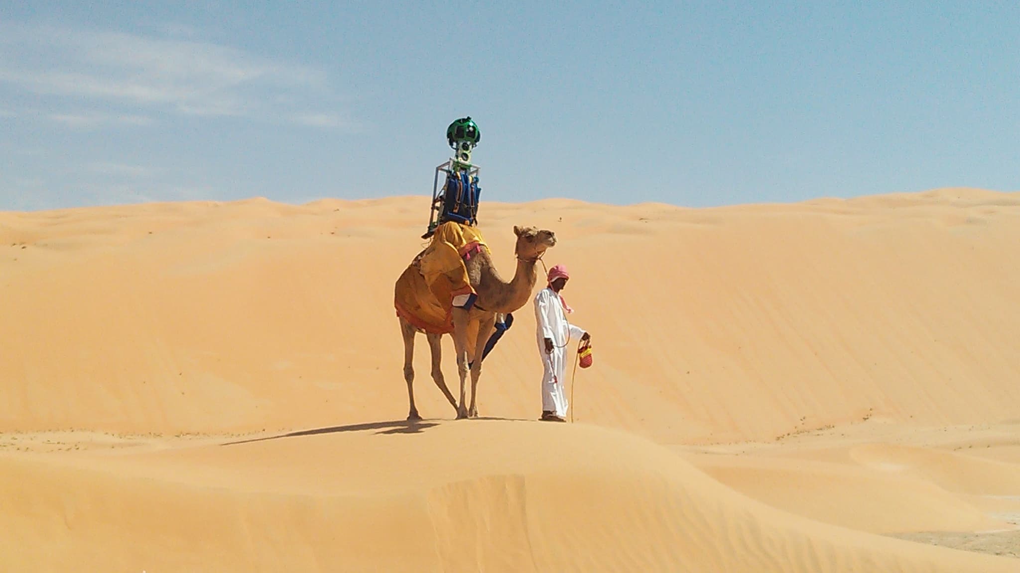 Une caméra de Google Street View embarquée sur un dromadaire
