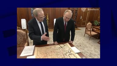 Valery Zorkin, président de la Cour constitutionnelle de Russie, et Vladimir Poutine, le 23 mai 2023