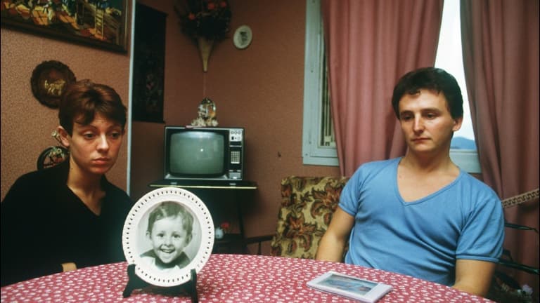 Christine et Jean-Marie Villemin, les parents du petit Grégory, en octobre 1984 à Epinal, dans les Vosges