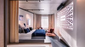 L'Hotel Paradiso, situé au-dessus du MK2 Nation à Paris, propose 37 chambres équipées d'un grand écran et d'un rétroprojecteur.