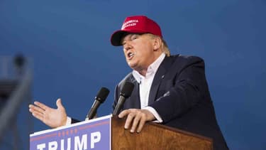 Donald Trump compare les gérants de hedge funds à des "gratte-papiers"