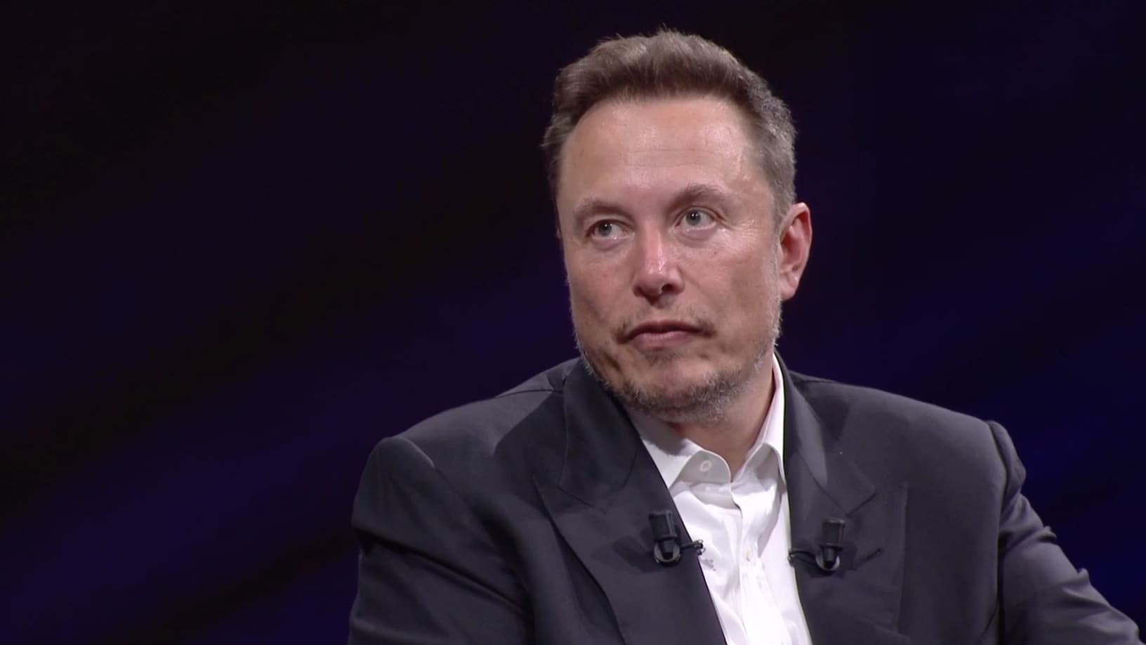Elon Musk blijft ontwijkend over de mogelijkheid van een Tesla-fabriek in Frankrijk
