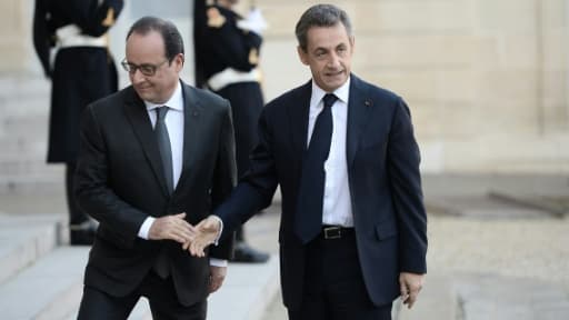 François Hollande reçoit NIcolas Sarkozy à l'Elysée, le 15 novembre 2015