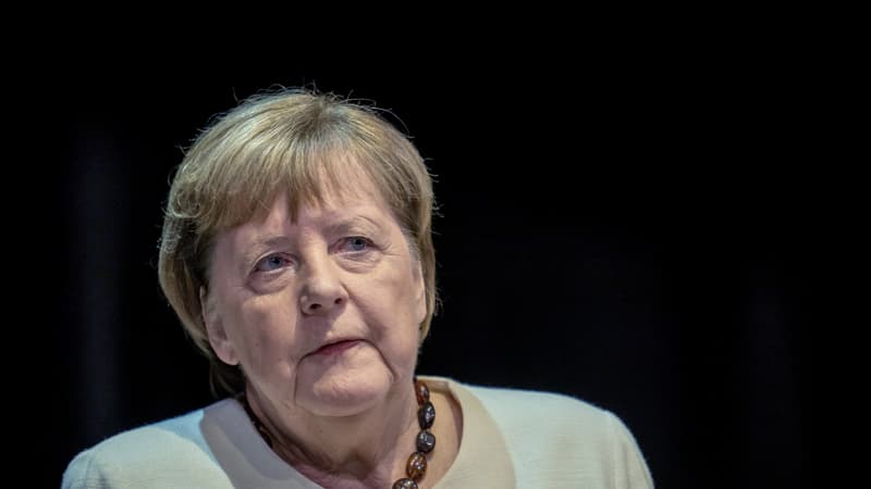 Allemagne: Angela Merkel qualifie d'