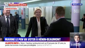 Présidentielle: Marine Le Pen a voté à Hénin-Beaumont dans le Pas-de-Calais