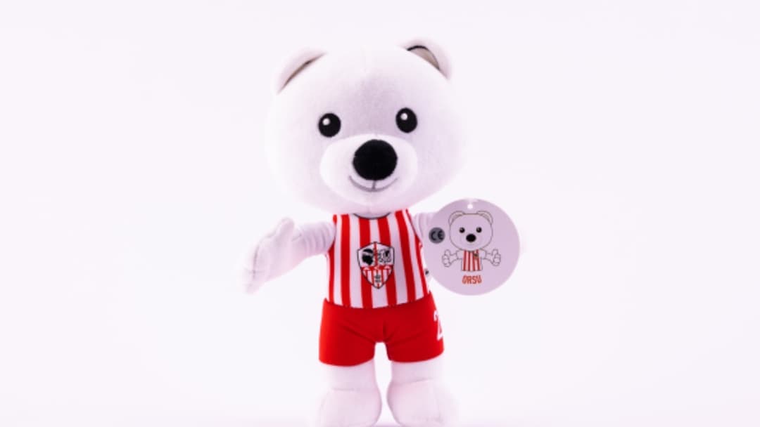 La Peluche debout Orsu est également rappelée La Peluche debout Orsu est également rappelée