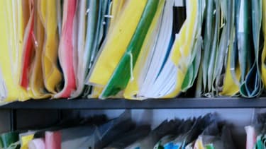 Avant de partir, mieux vaut paramétrer sa messagerie pour mieux anticiper le retour des vacances.