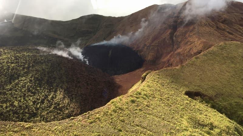 Le principal volcan de l'île caribéenne de Saint-Vincent entre en éruption