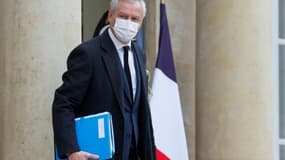 Le ministre de l'Economie Bruno Le Maire à la sortie de l'Elysée, le 6 janvier 2021 à Paris
