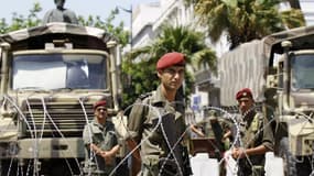 Des manifestations se sont déroulées vendredi dans toute la Tunisie au lendemain du meurtre de l'opposant Mohamed Brahmi, dont les obsèques se dérouleront ce samedi. Un manifestant antigouvernemental est mort à Gafsa, dans le centre du pays, ont rapporté