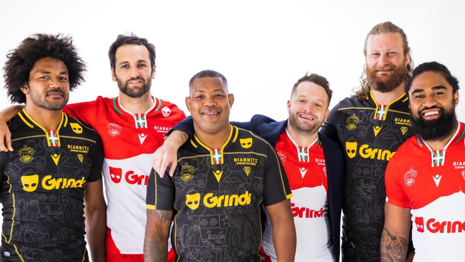 Les joueurs du BO présentent le nouveau partenaire officiel du club Les joueurs du BO présentent le nouveau partenaire officiel du club