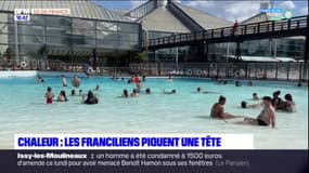 Paris: forte affluence à Aquaboulevard avec les fortes chaleurs 