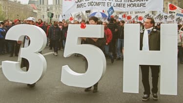 Les 35 auraient permis la création de 350.000 emplois, selon l'Insee