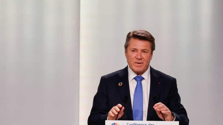 COLLISION ÉVITÉE DE JUSTESSE À L'AÉROPORT DE NICE: CHRISTIAN ESTROSI VA DEMANDER À L'ÉTAT DE REMPLACER LES CONTRÔLEURS AÉRIENS PAR DES MILITAIRES