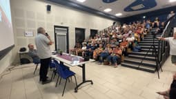 Les conférences ont fait salle comble lors des rencontres ufologiques de Valensole.