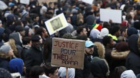 Rassemblement en soutien à Théo, victime d'une interpellation très violente à Aulnay-sous-Bois