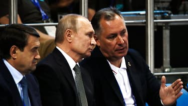 Vladimir Poutine avec Stanislav Pozdniakov, patron du Comité olympique russe en 2019