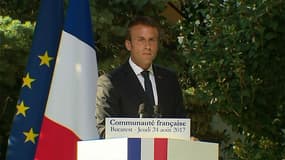 Emmanuel Macron, à Bucarest, ce jeudi. 