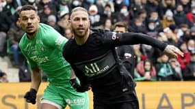 Sergio Ramos face à Saint-Etienne pour son premier match en Ligue 1.