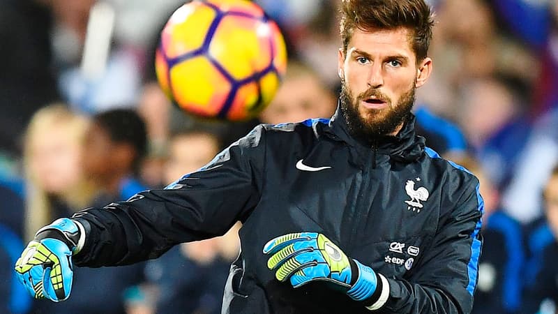 Benoît Costil devrait s'engager avec les Girondins de Bordeaux. Premier mouvement d'une longue vague?