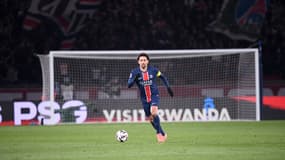 Marquinhos contre Lille, le 1er mars 2025, sur la pelouse du Parc des Princes