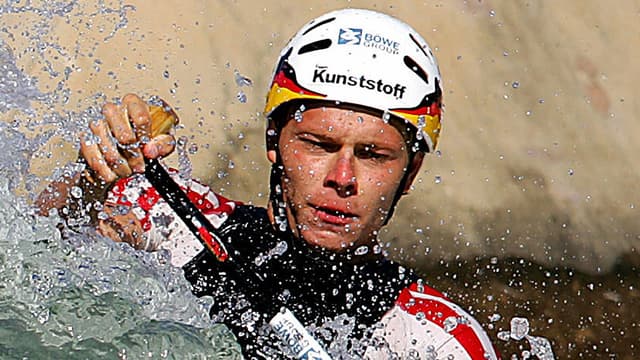 Stefan Henze