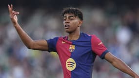 Lamine Yamal avec le FC Barcelone contre le Betis en Liga, décembre 2024