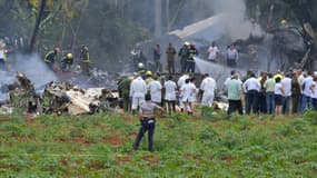 Sur les lieux du crash, à La Havane, le 18 mai 2018.
