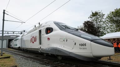 Le TGV "M", train à grande vitesse de nouvelle génération de la SNCF,  à l'usine Alstom de Belfort, le 29 avril 2024