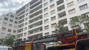 L'immeuble dans lequel un incendie s'est déclaré jeudi 25 avril, au dixième étage.