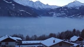 Haute-Savoie : brume sur le Plateau d'Assy - Témoins BFMTV