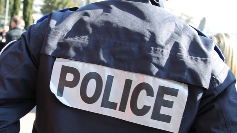 Le corps d'un homme tué par balles a été retrouvé dans la salle de bain du suspect
