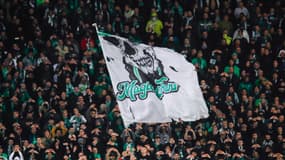 Les supporters des Magic Fans de Saint-Etienne.