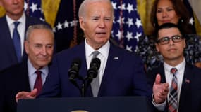 Le président des États-Unis Joe Biden prend la parole dans la salle Est de la Maison-Blanche le 18 juin 2024 à Washington, DC.