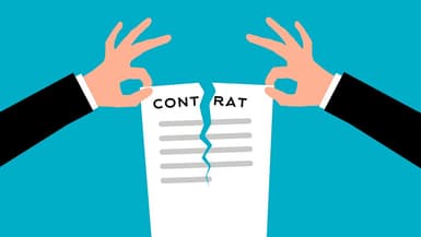 Un contrat déchiré (illustration).