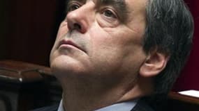 Pour ses opposants dont Rachida Dati, François Fillon prend le risque, en divisant l'UMP, de faire perdre la majorité sortante lors des élections législatives des 10 et 17 juin prochains en France. /Photo prise le 7 février 2012/REUTERS/Charles Platiau