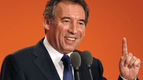 François Bayrou s'est dit opposé à une ingérence politique dans la vie du foot français