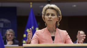 La présidente de la Commission européenne Ursula Von Der Leyen s'exprime devant les députés européens le 16 septembre 2020 à Bruxelles