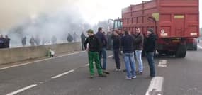 A Lorient, les agriculteurs continuent leurs actions