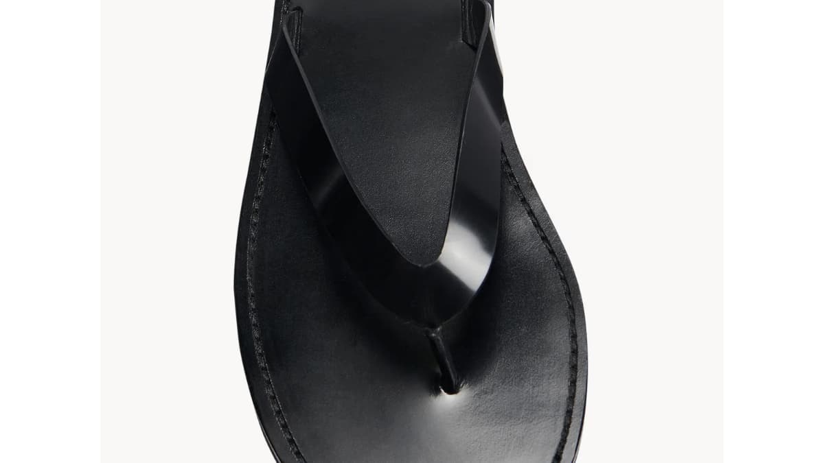 Les tongs The Row 